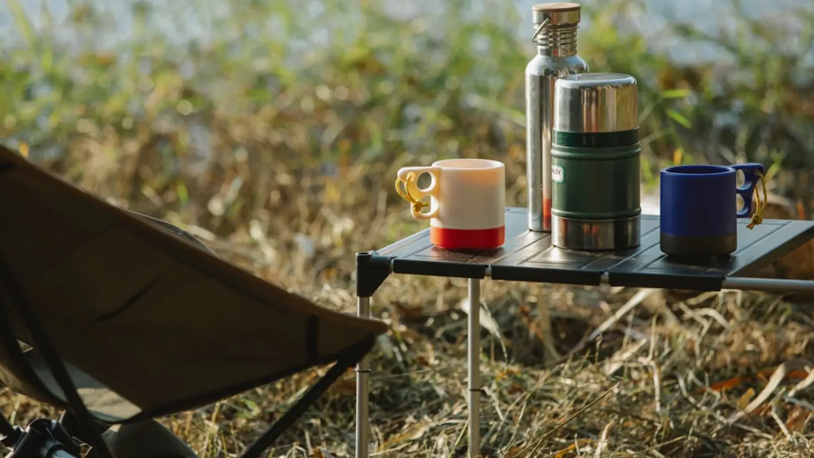 Kemping bútorok: Így tedd élvezetessé a szabadtéri pihenést